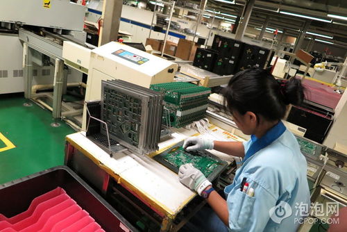 臺北電腦展探秘 Pop探訪技嘉主板工廠，揭秘計算機網絡工程的精密世界